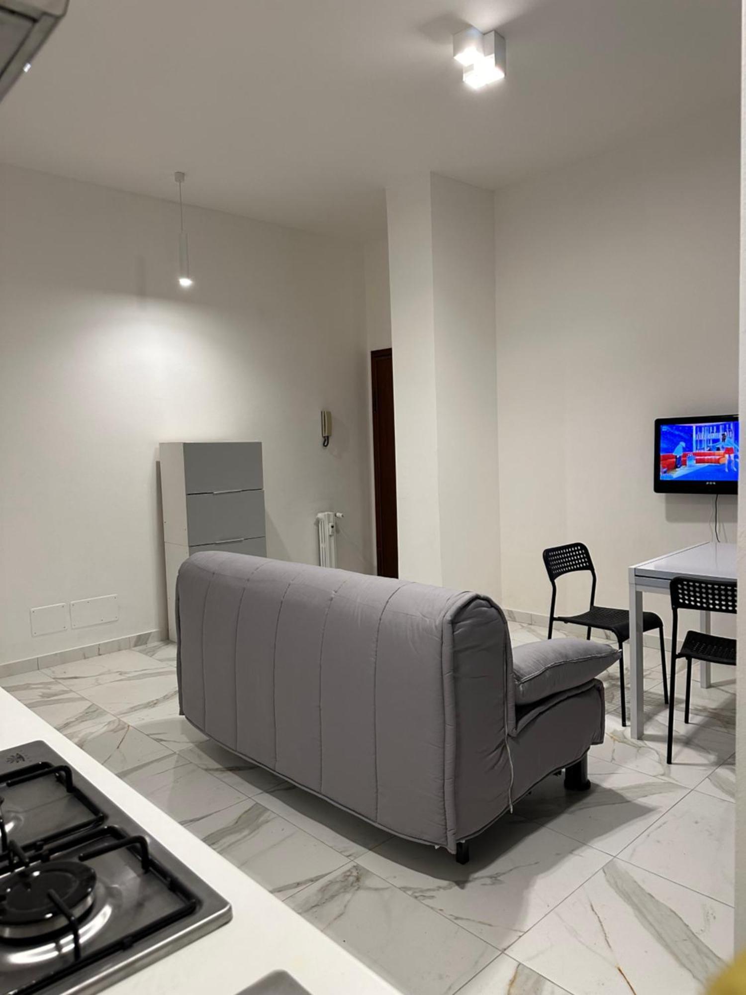 Jcube Apartments Bocconi Milano Exterior foto