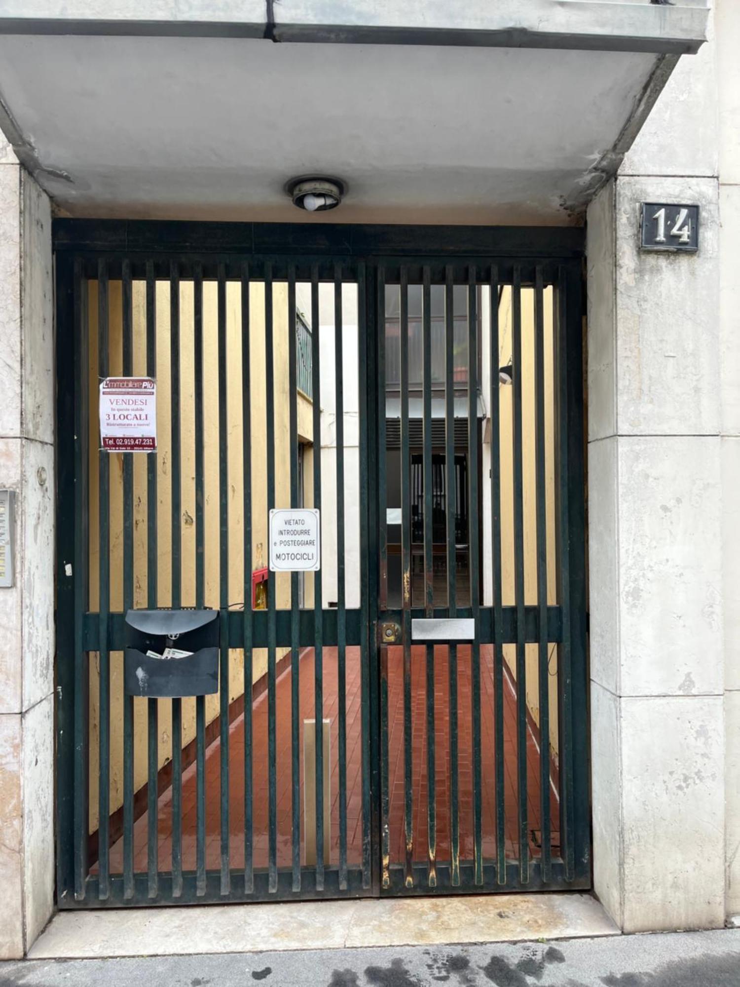 Jcube Apartments Bocconi Milano Exterior foto